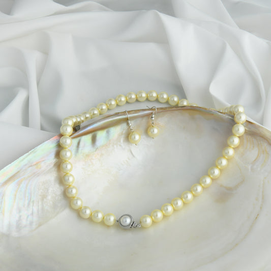 Ivory Pearl Necklace Set