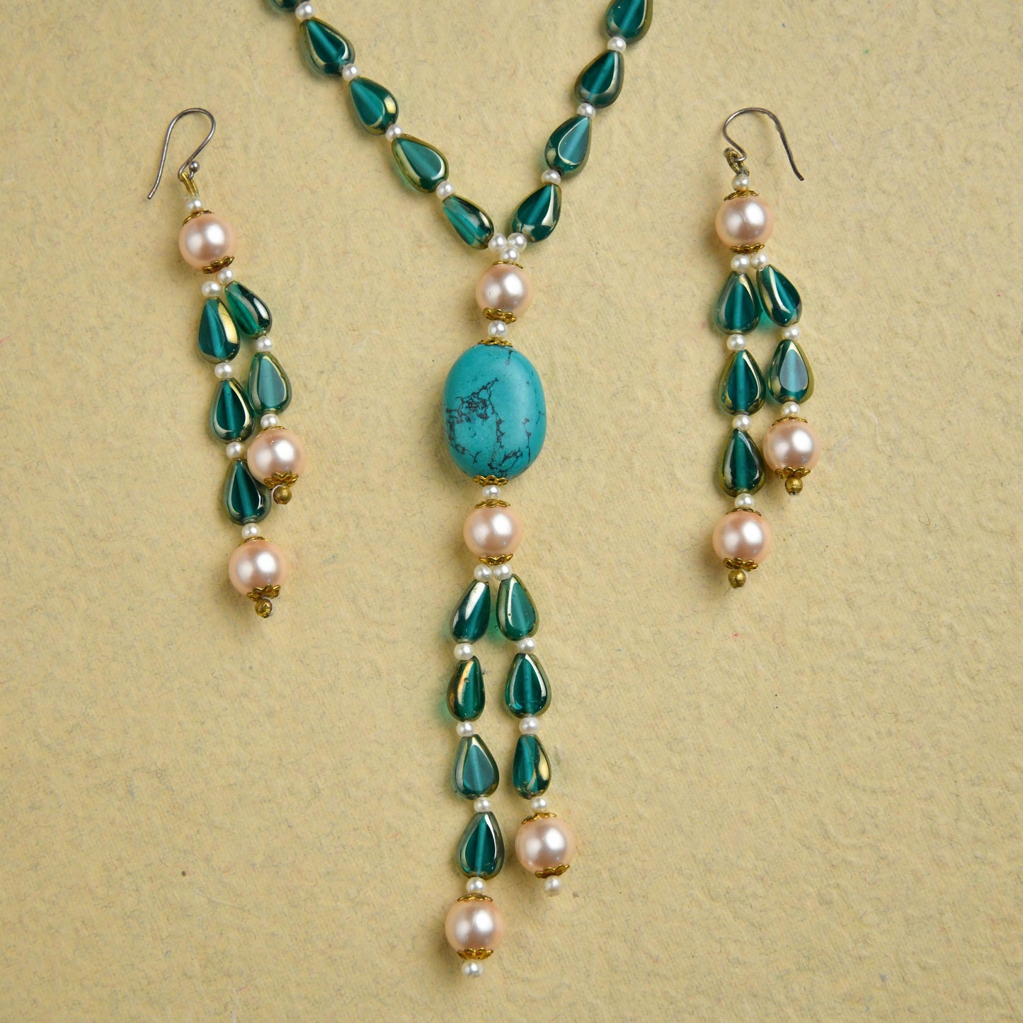 Aqua Aurora Necklace Set
