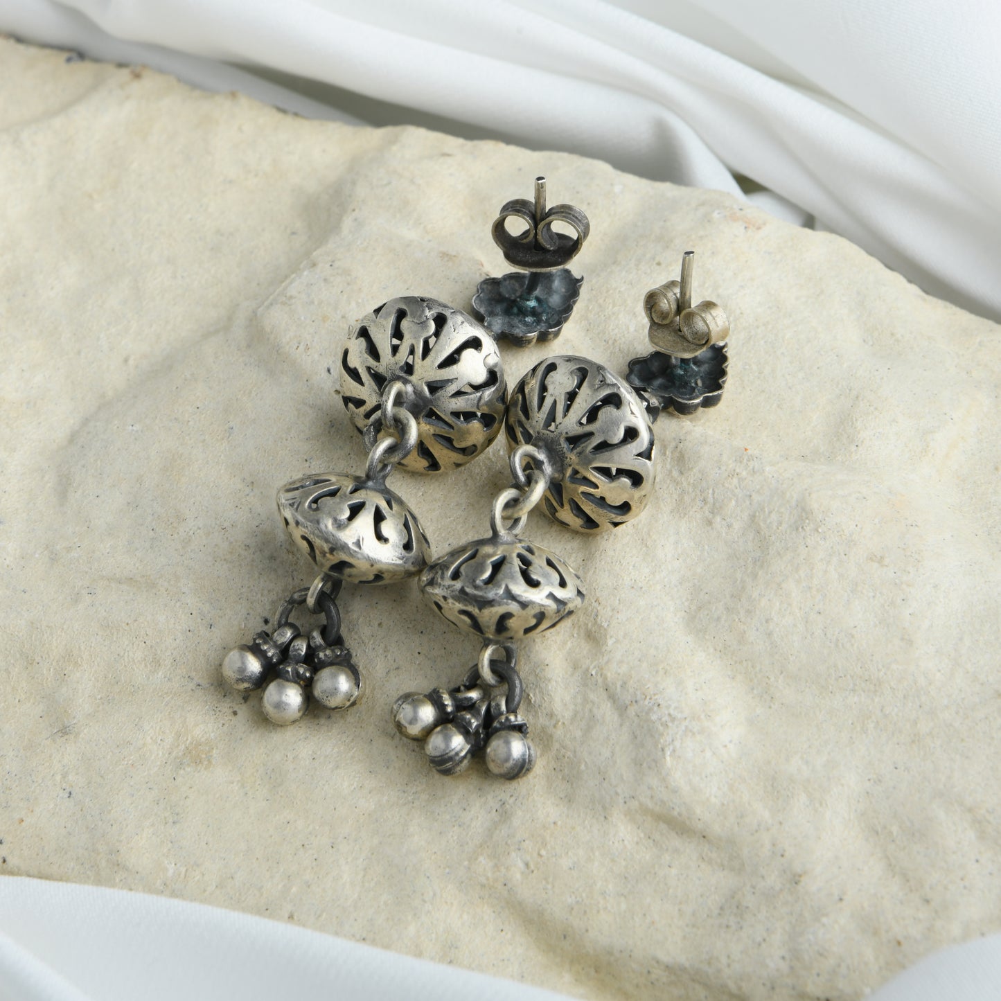 Hibiscus Jaali Jhumki