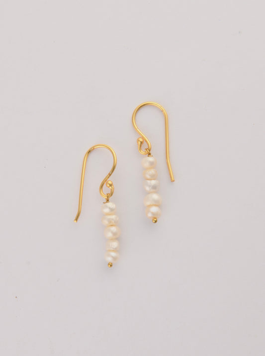 Chic Pearl Earrings