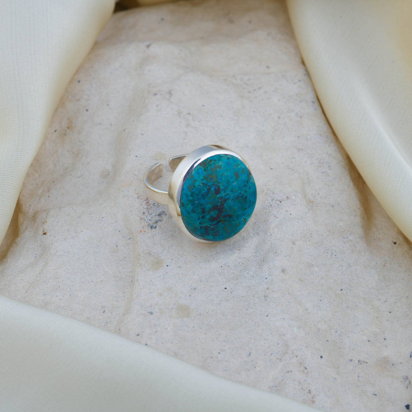 Teal Horizon Round Chrysocolla Silver Ring