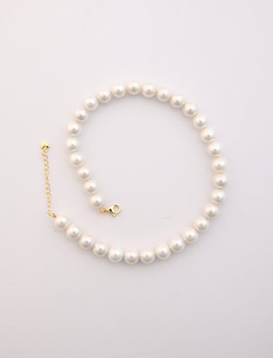 Lola Pearl Necklace