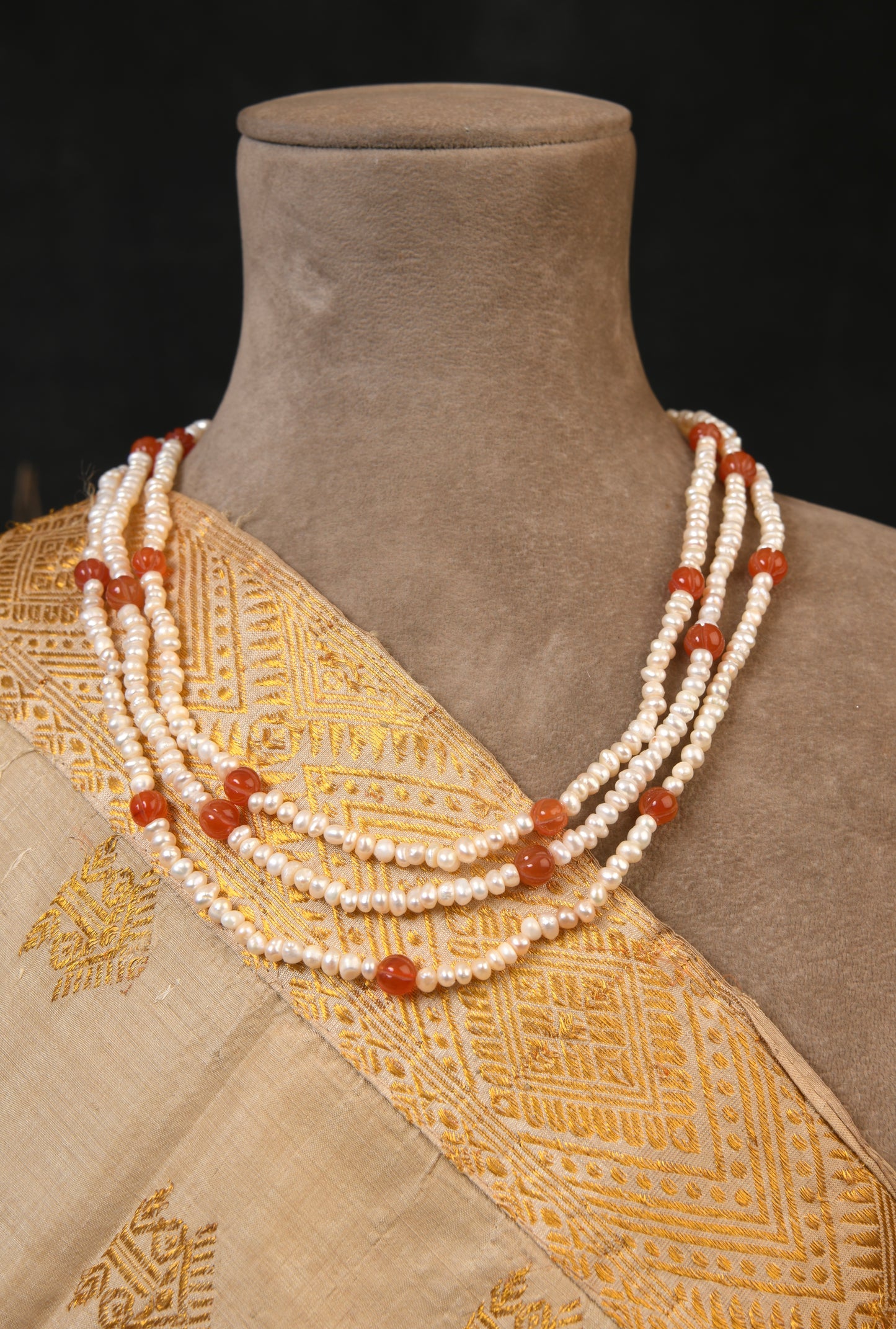 Long Styling Pearl Carnelian Necklace