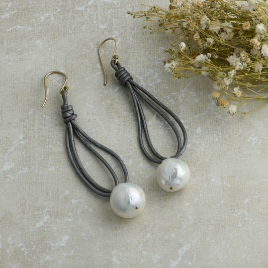 Leather Chord Pearl Earrings