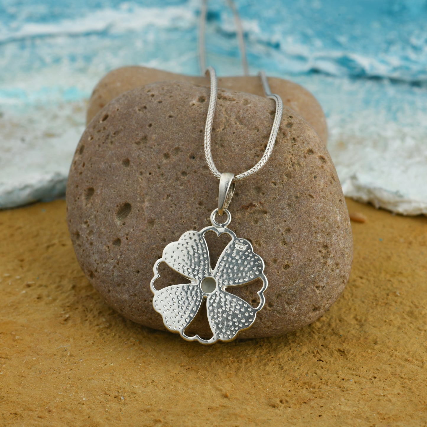 Silver MOP Flower Pendant