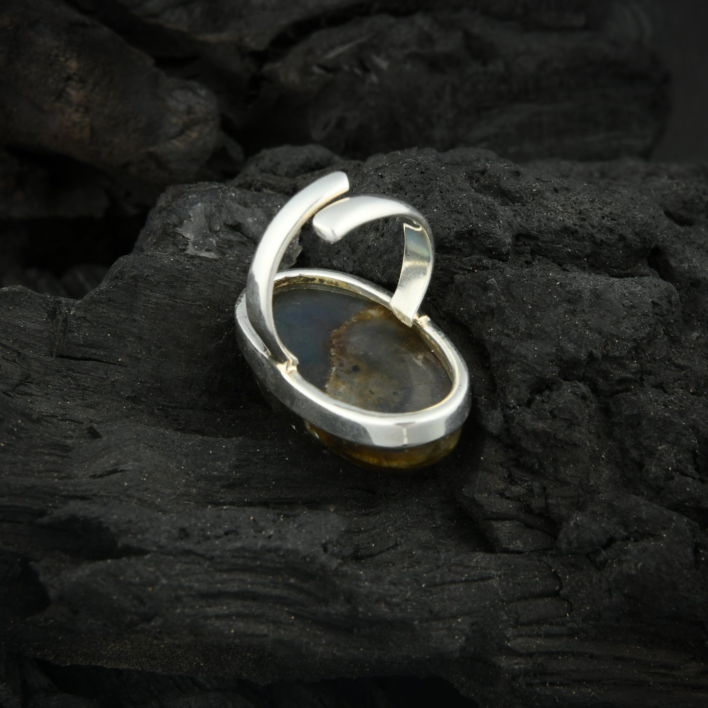 Oval Labradorite Silver Ring