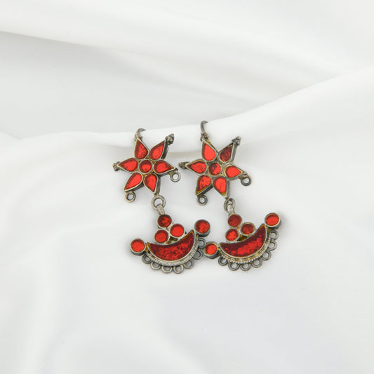 Madhu Chandrika Lal Gulab Earrings