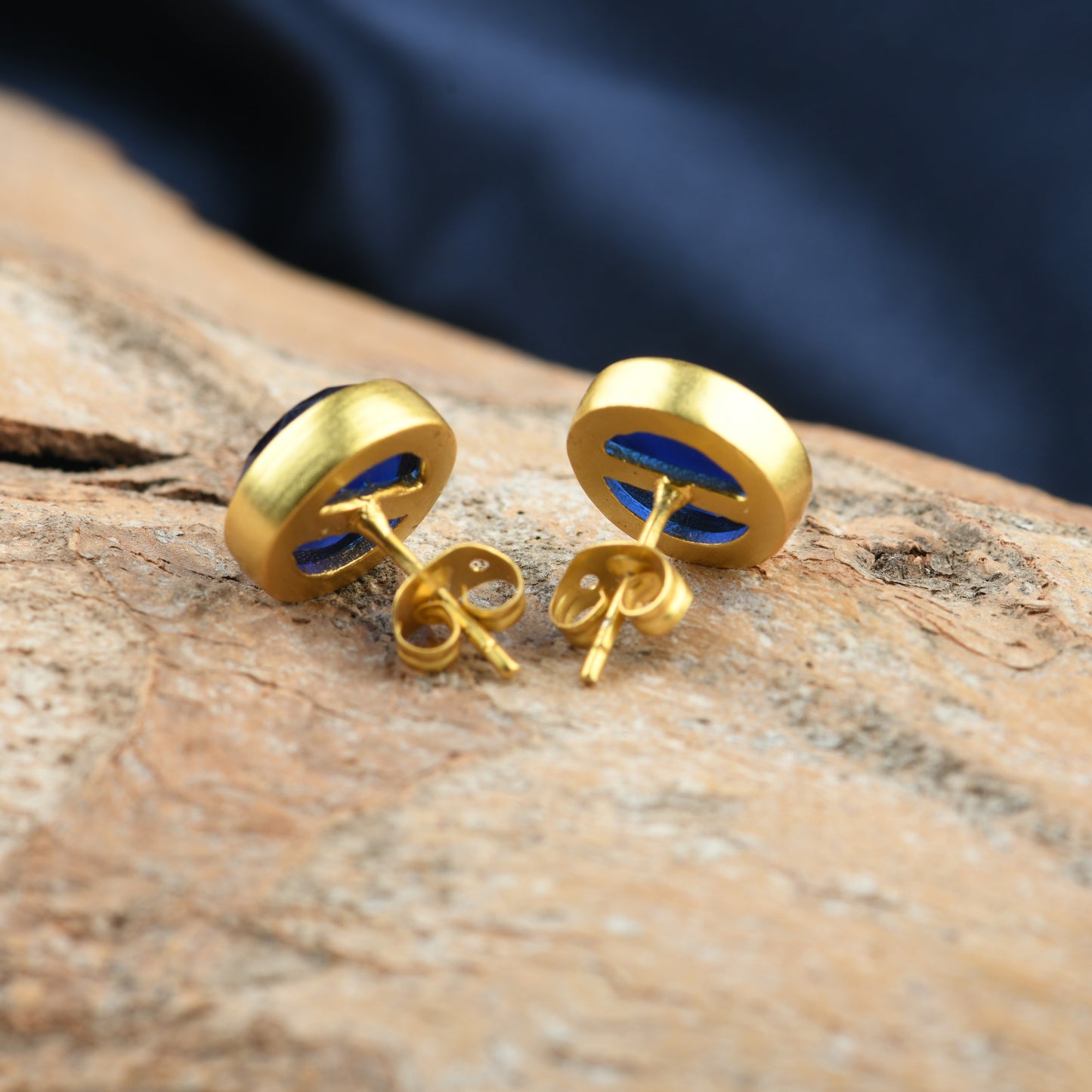 Sapphire Dyna Studs