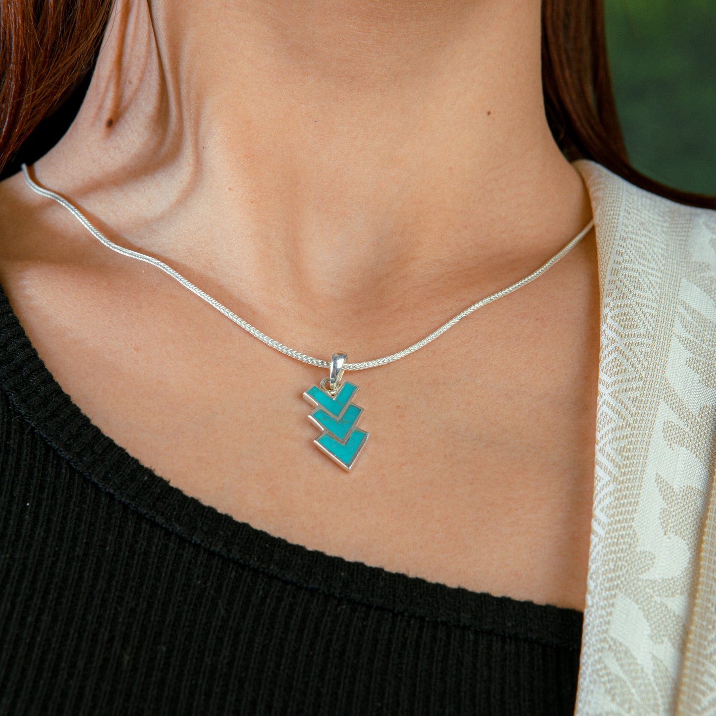 Cupid Arrow Turquoise Silver Necklace Set