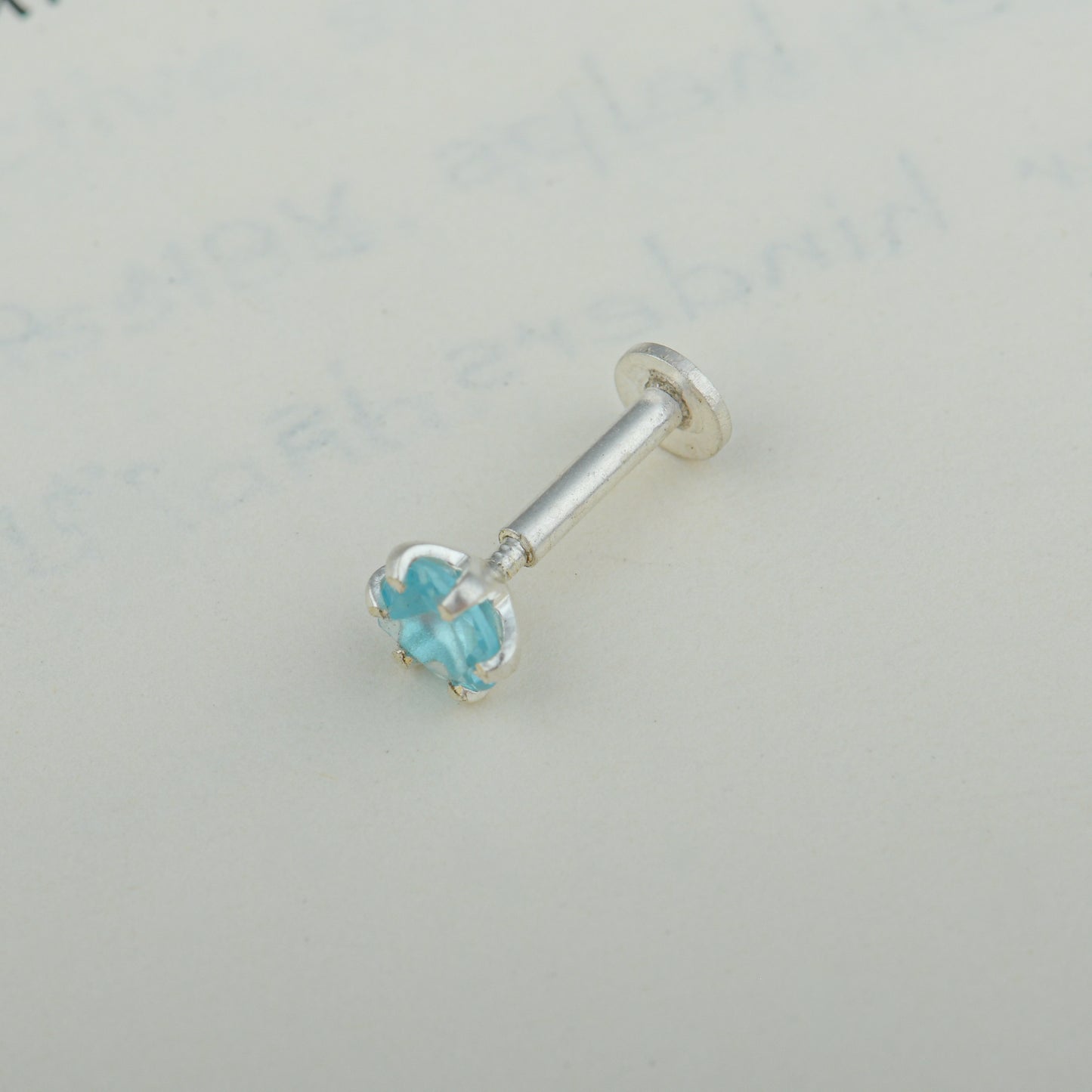 Natural Apatite Silver Nose Pin