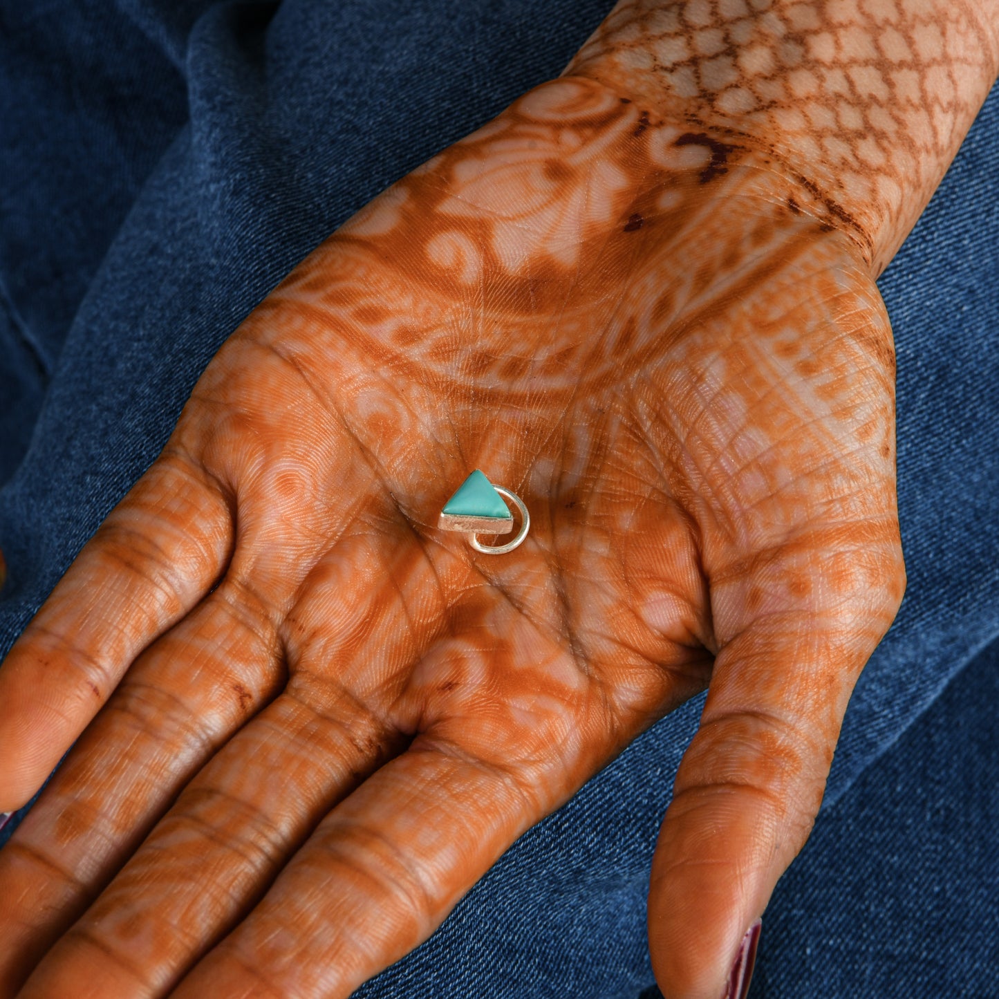 Natural Turquoise Nose Pin