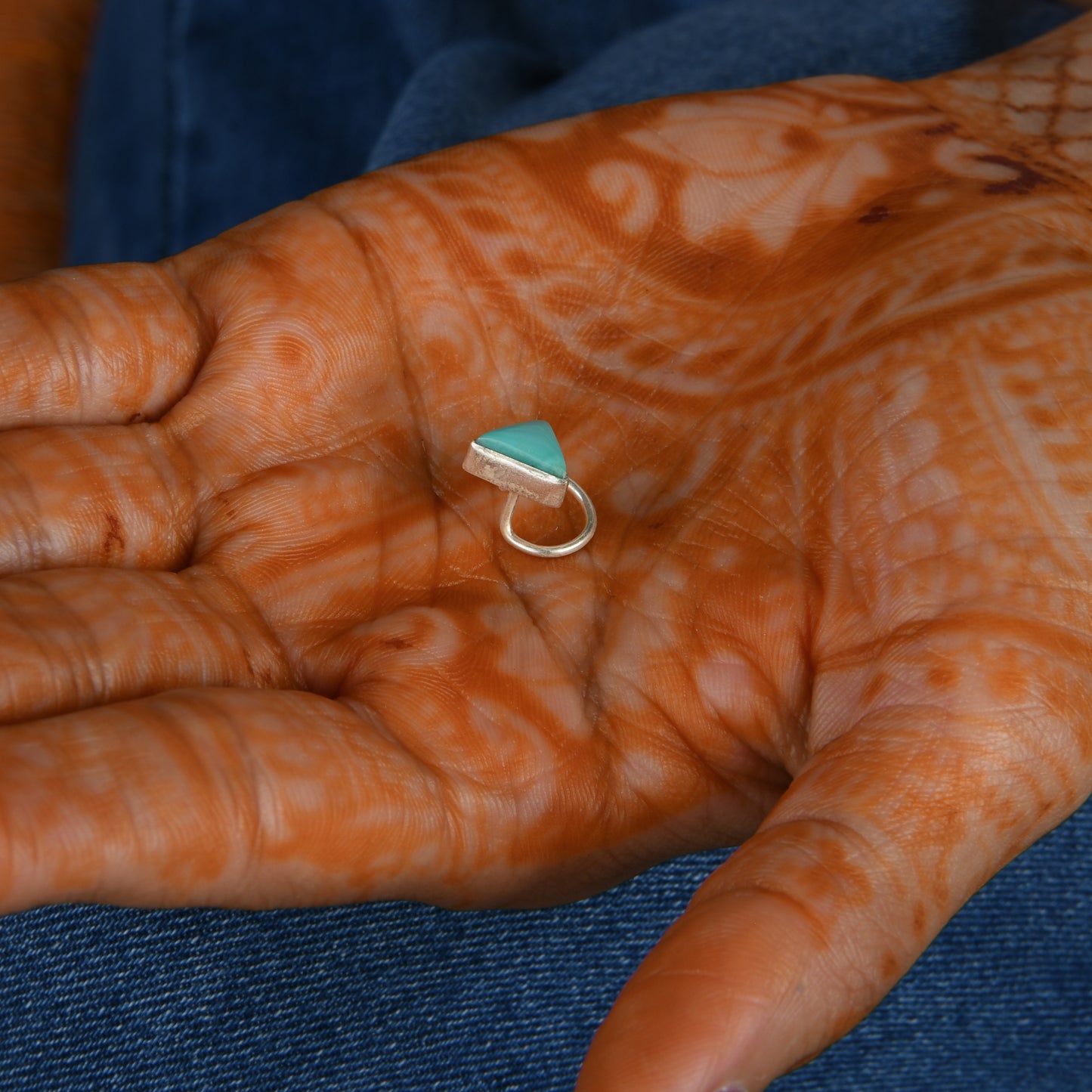 Natural Turquoise Nose Pin