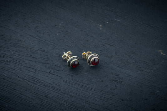 Everyday Garnet Studs