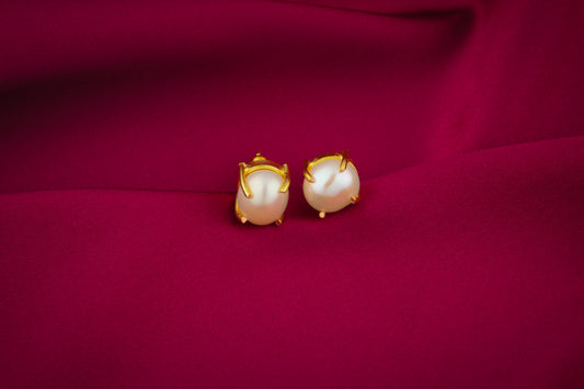Pearl Bloom Studs (9 mm)