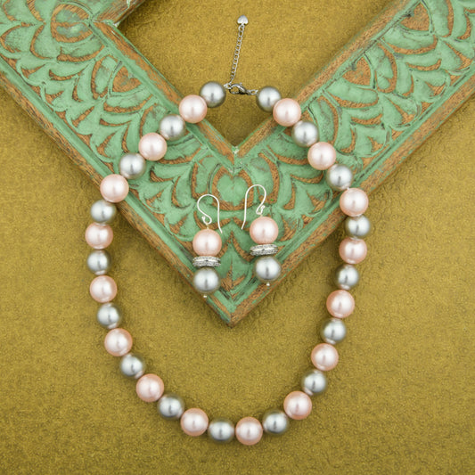 Rosy Smoke Pearls Necklace Set