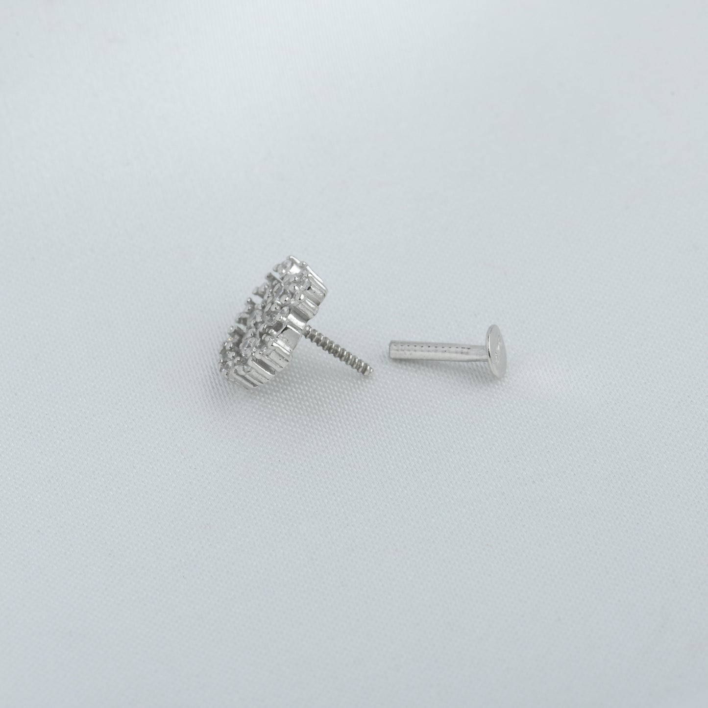 Sky Vision CZ silver Nose Pin