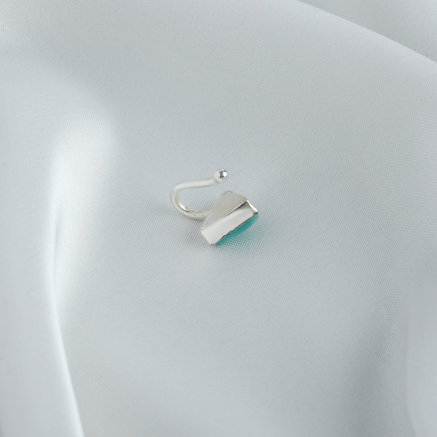 Natural Turquoise Nose Pin