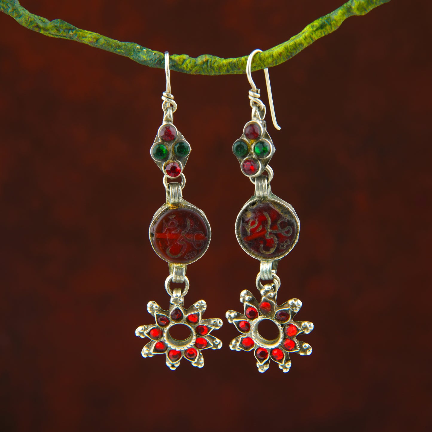 Madhu Chandrika Lal Phool Silver Earrings