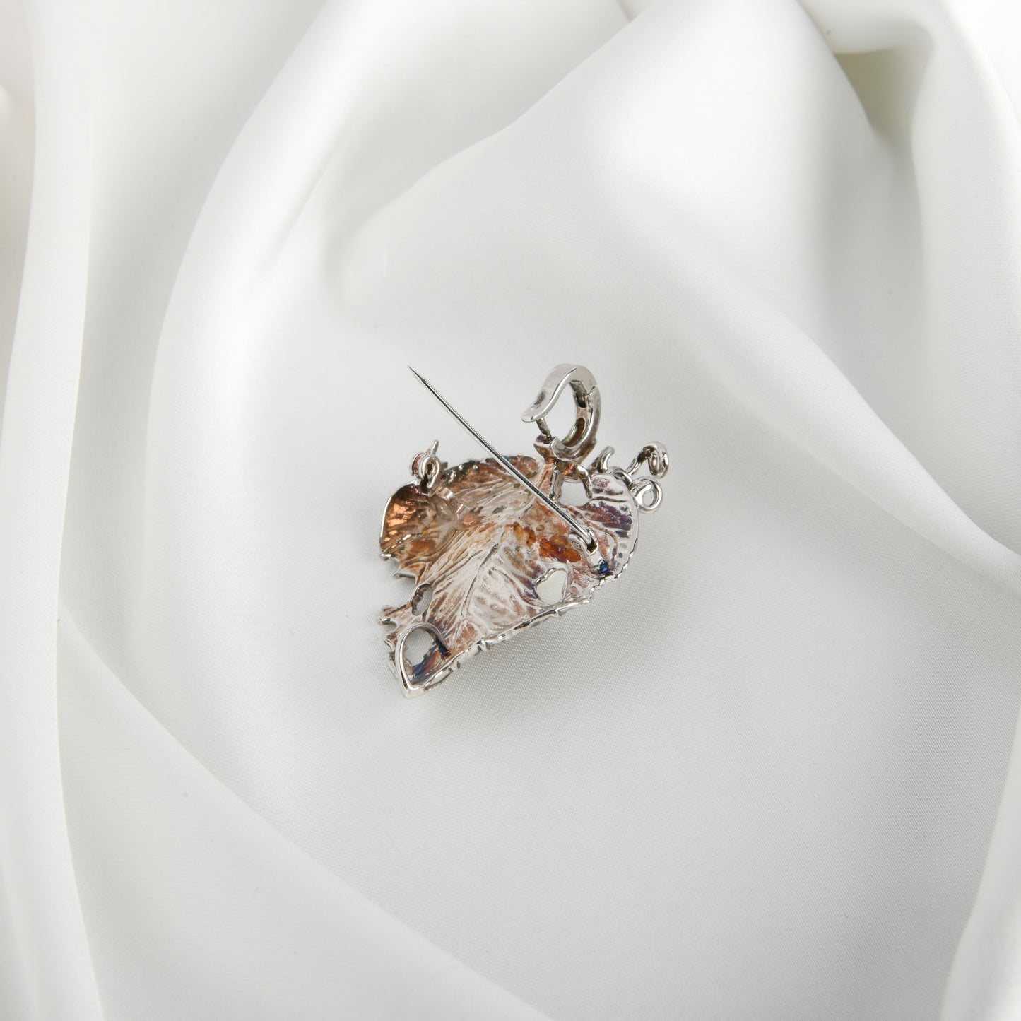 Tendril Freshwater Pearl Pendant