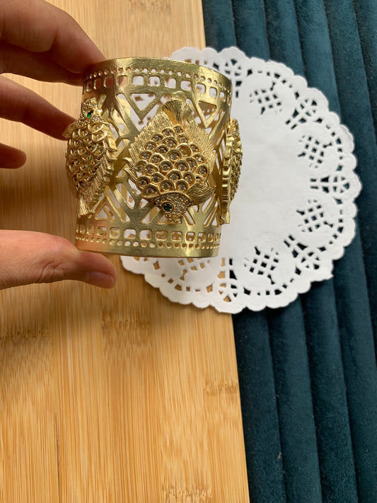 Swim in Coffee Hand Cuff