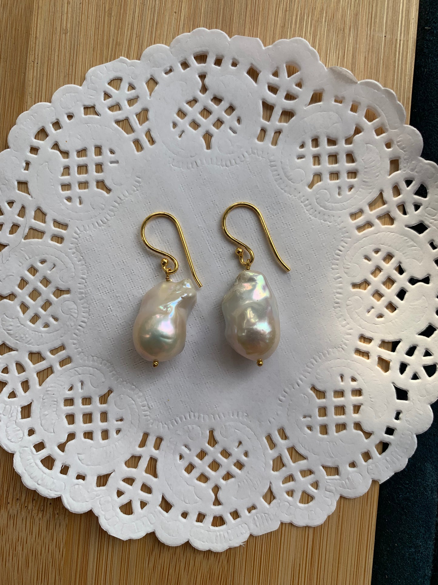 Baroque Pearl Earrings (Gold-plated)