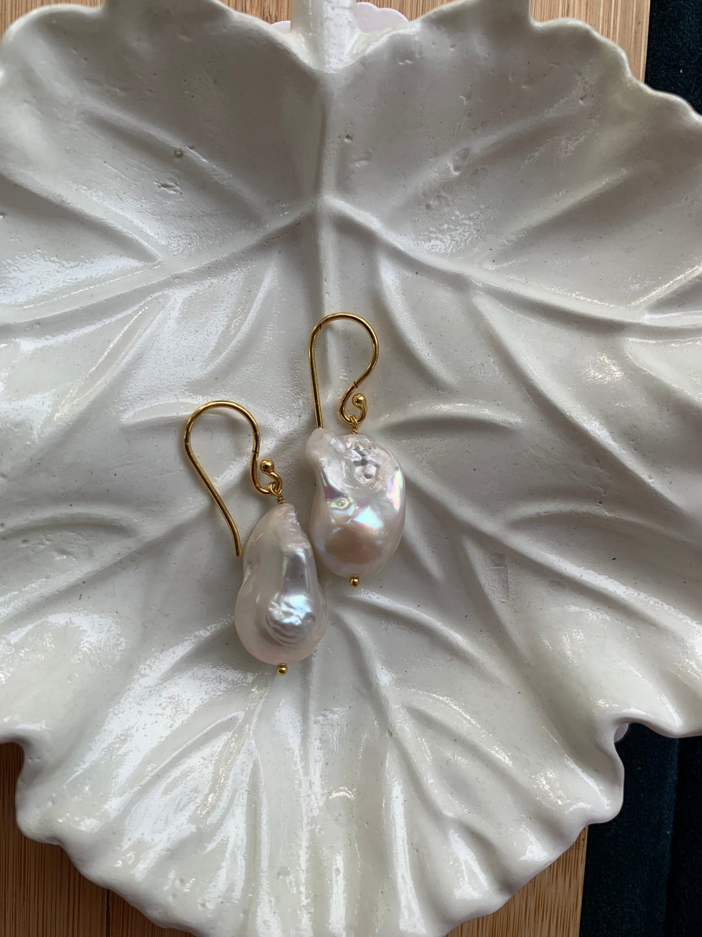 Baroque Pearl Earrings (Gold-plated)