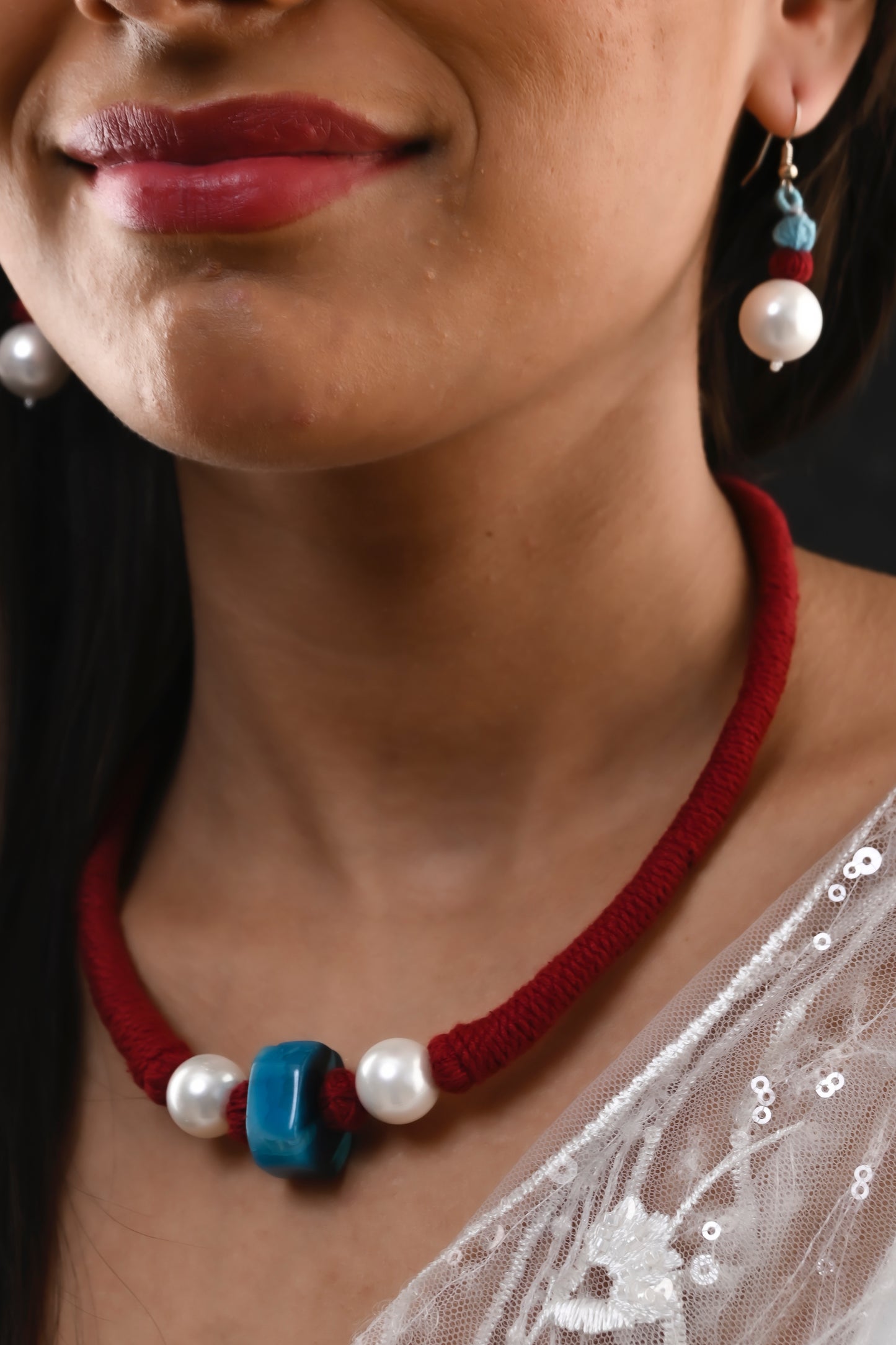 Pearl And Azure Blue Necklace Set (Maroon Thread)