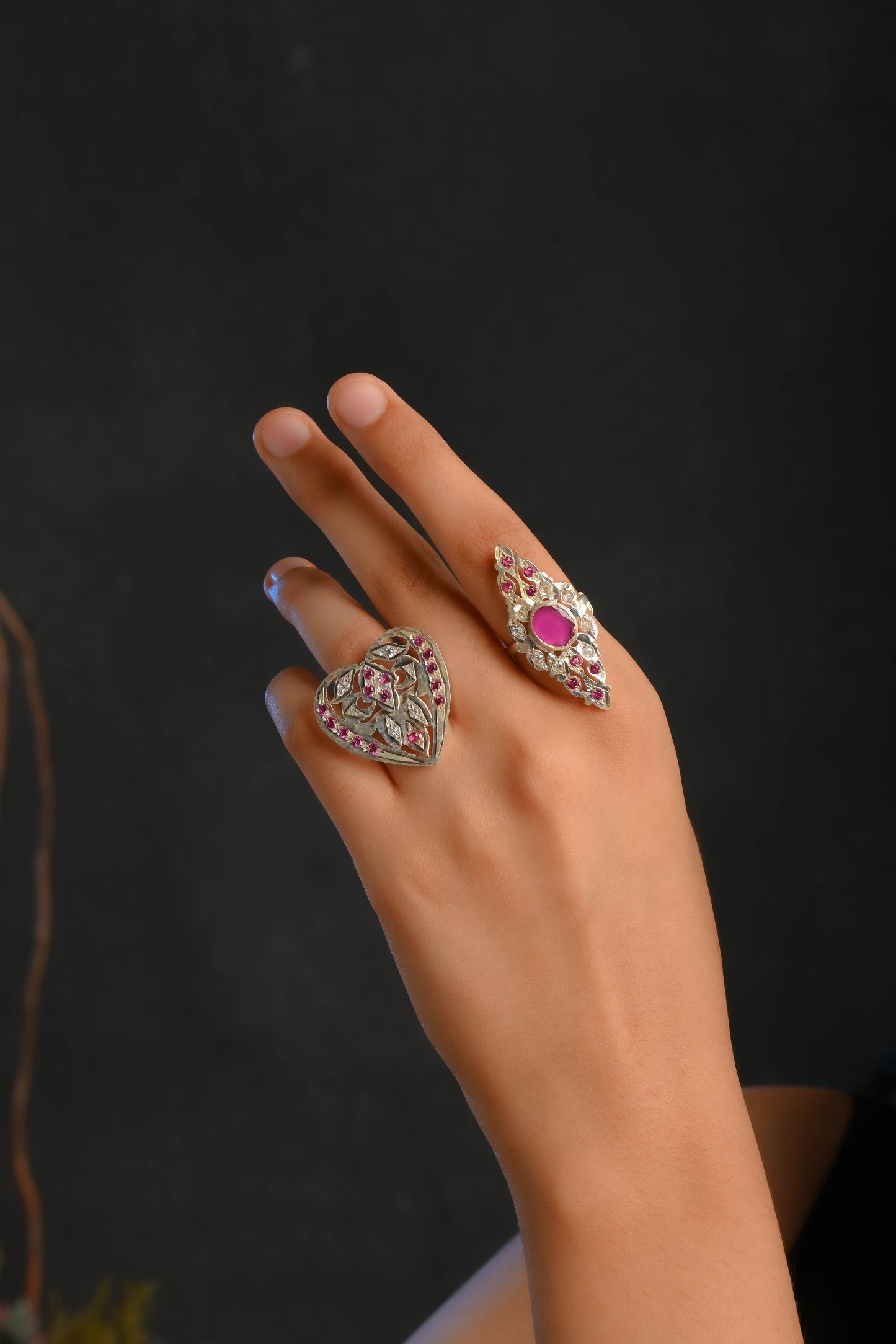 Mahnoor Silver Ring