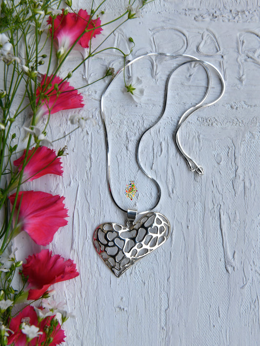 Artistic Heart Pendant