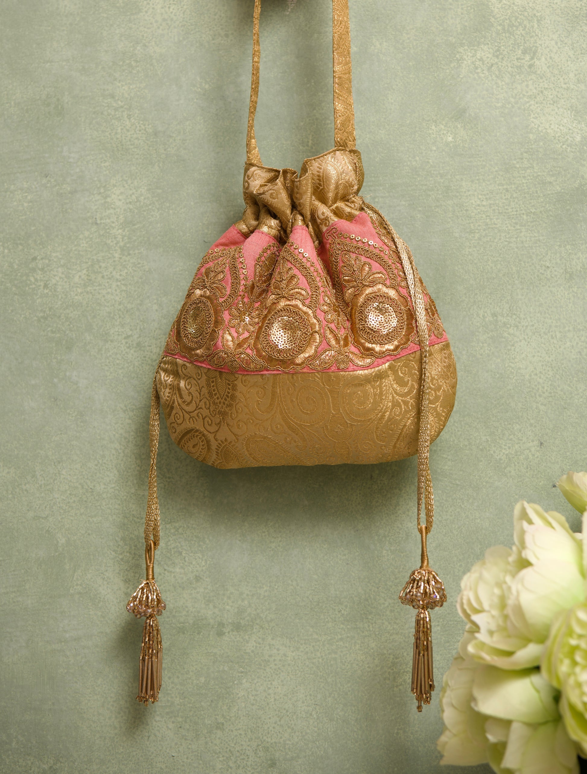 Golden Brocade Luxurious Potli II Luxurious Brocade Potli Bag