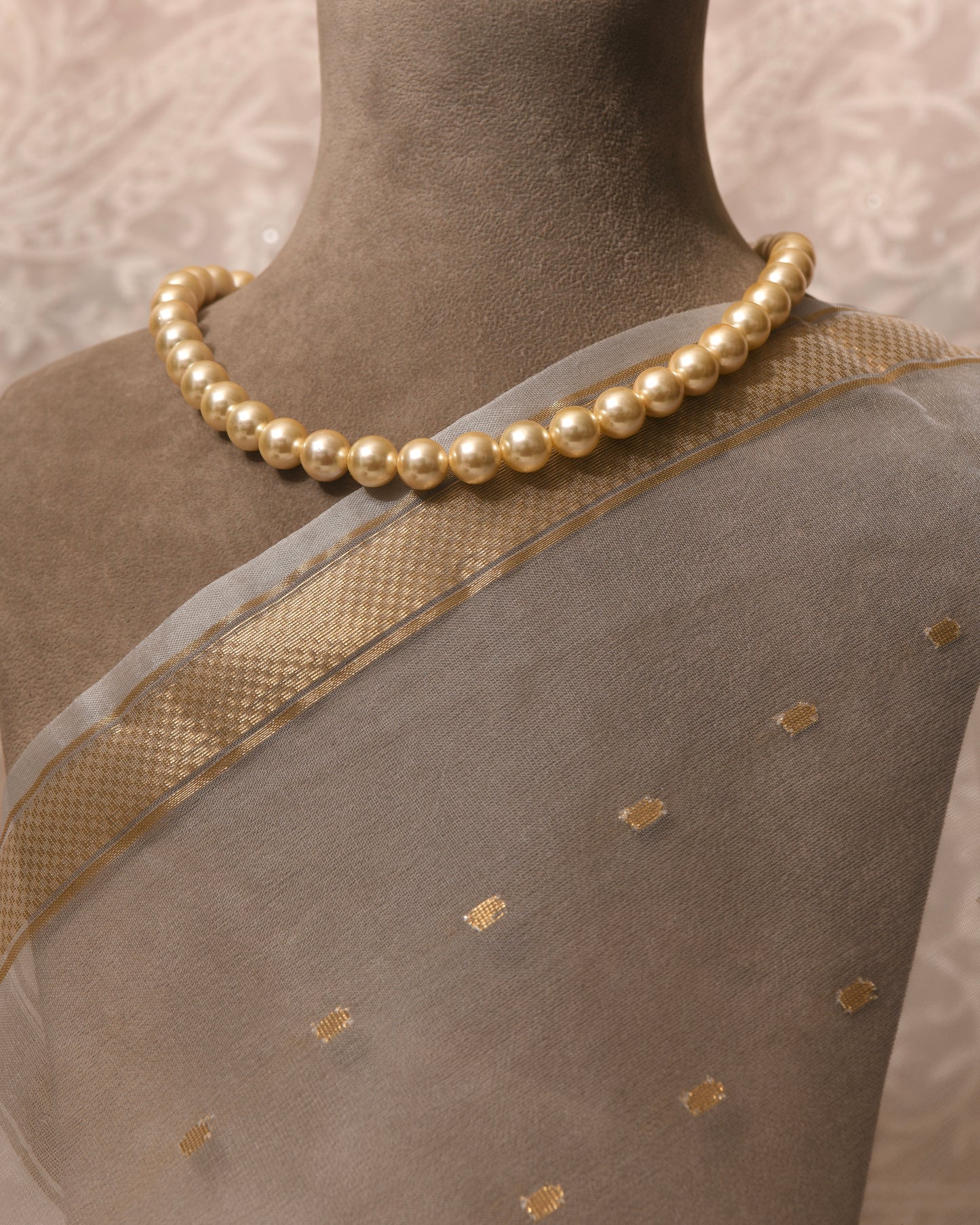 Beautiful World Pearl Necklace