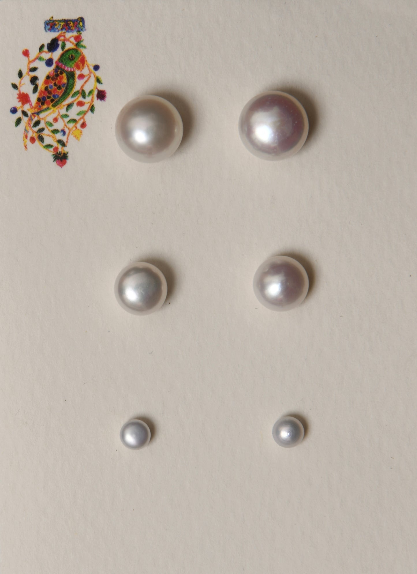 Freshwater Pearl Studs (4 mm)