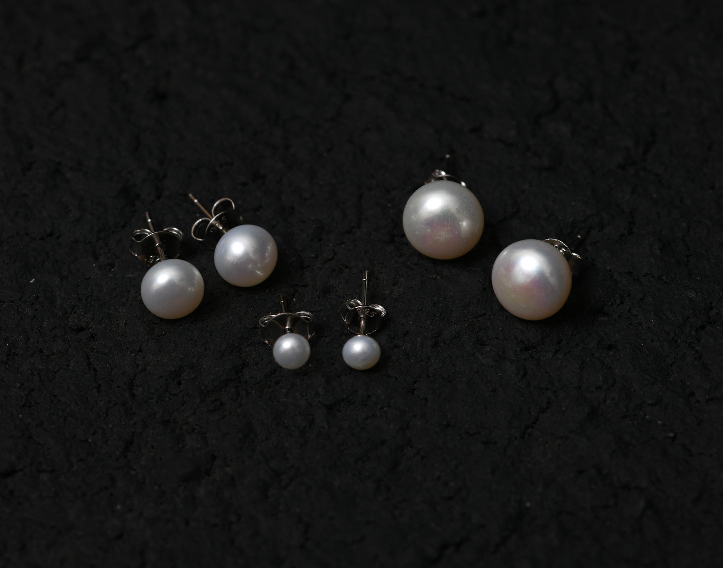 Freshwater Pearl Studs (10 mm)