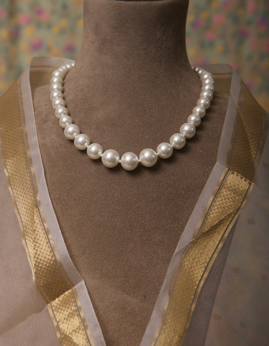 Ivory Graduated Pearls Necklace