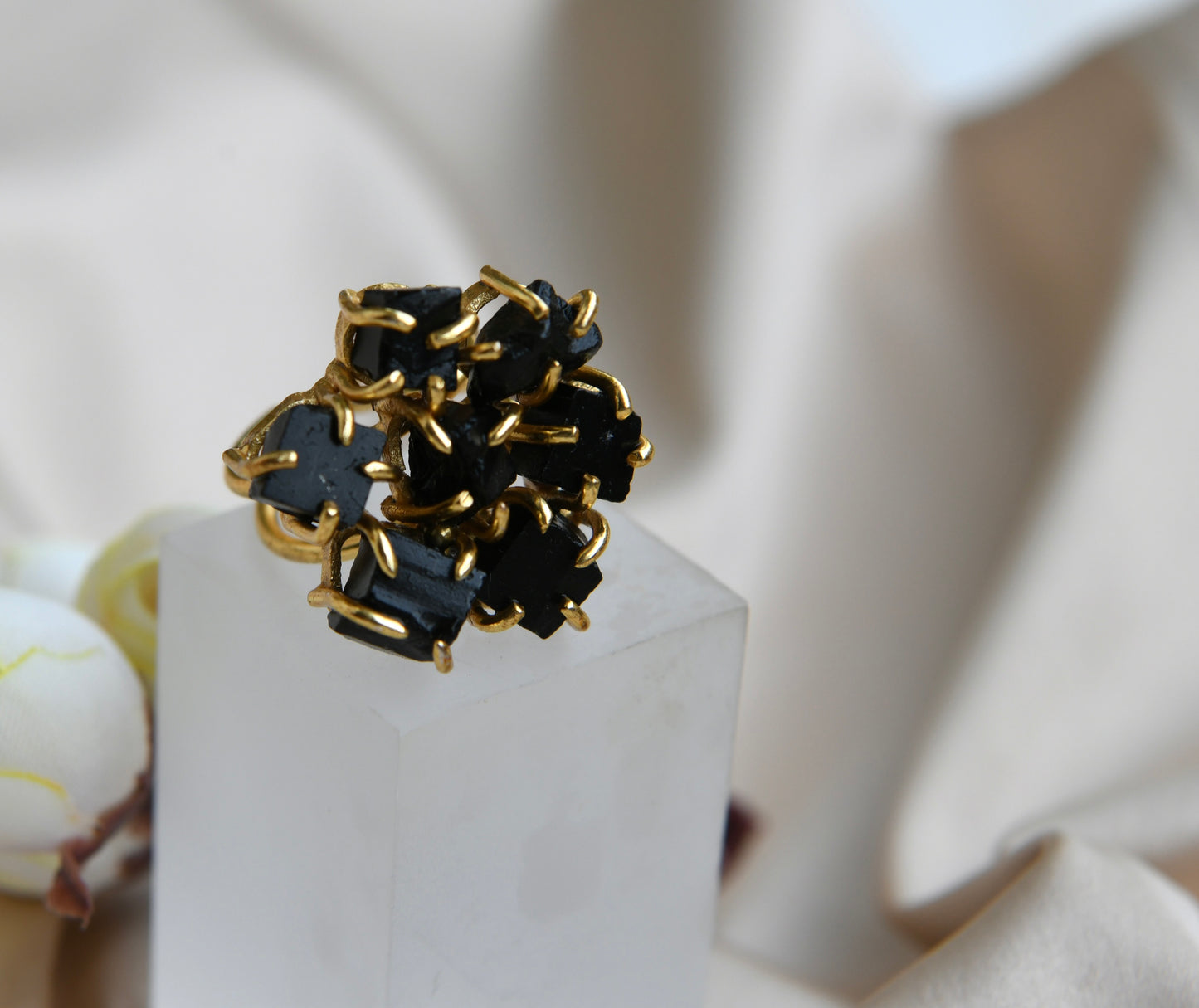 Black Onyx Flower Ring