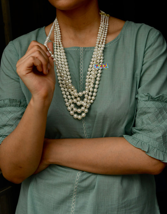 Pearl Cocktail Necklace