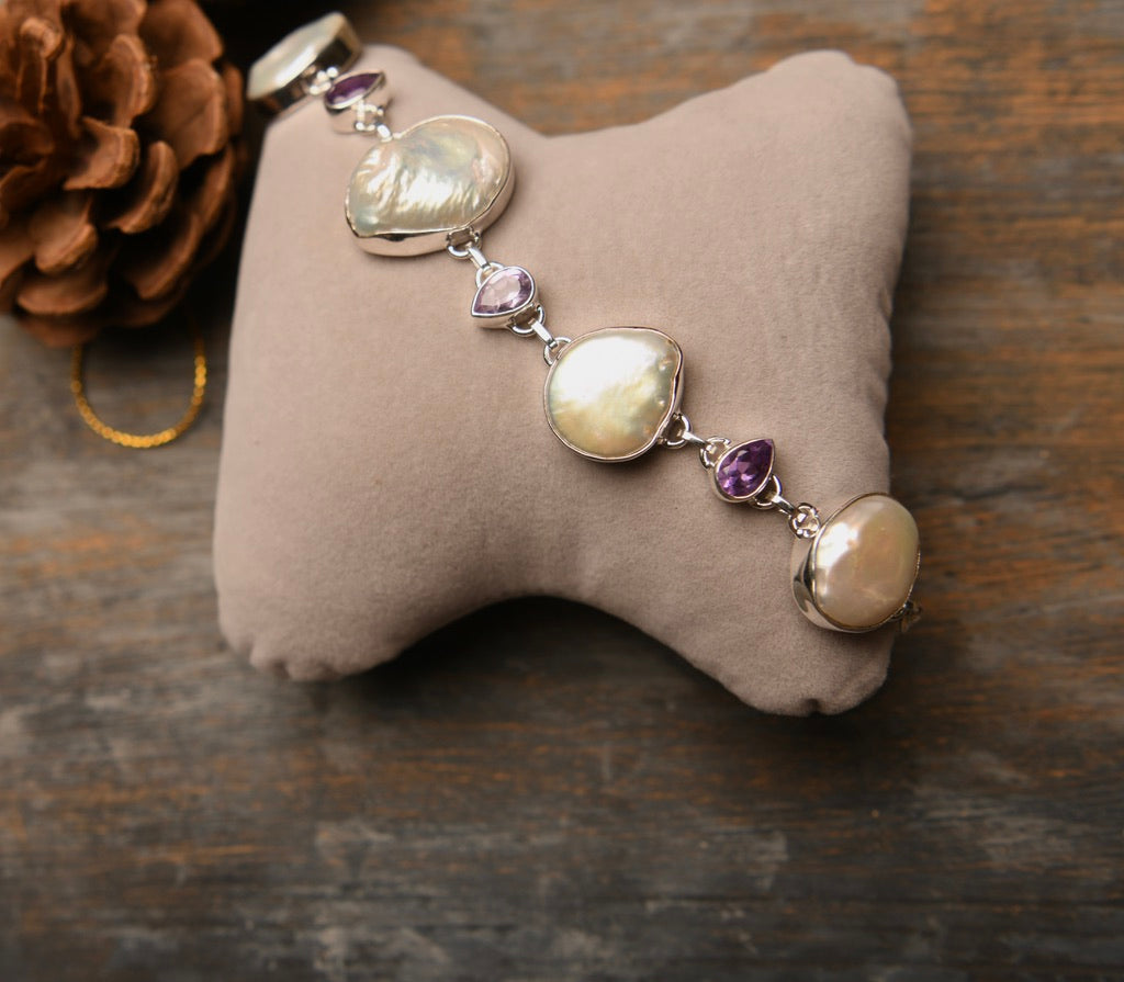 Amethyst drops and Baroque Pearl Bracelet (925 Silver)