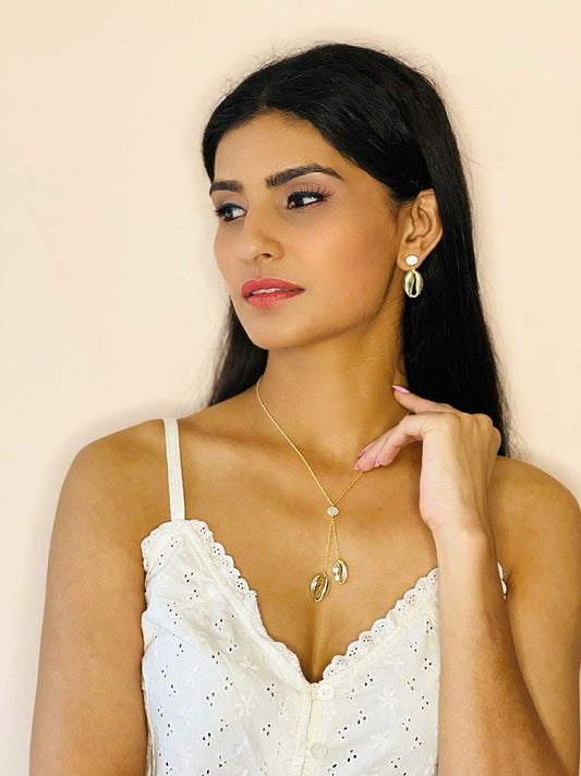 Serene Sands Necklace